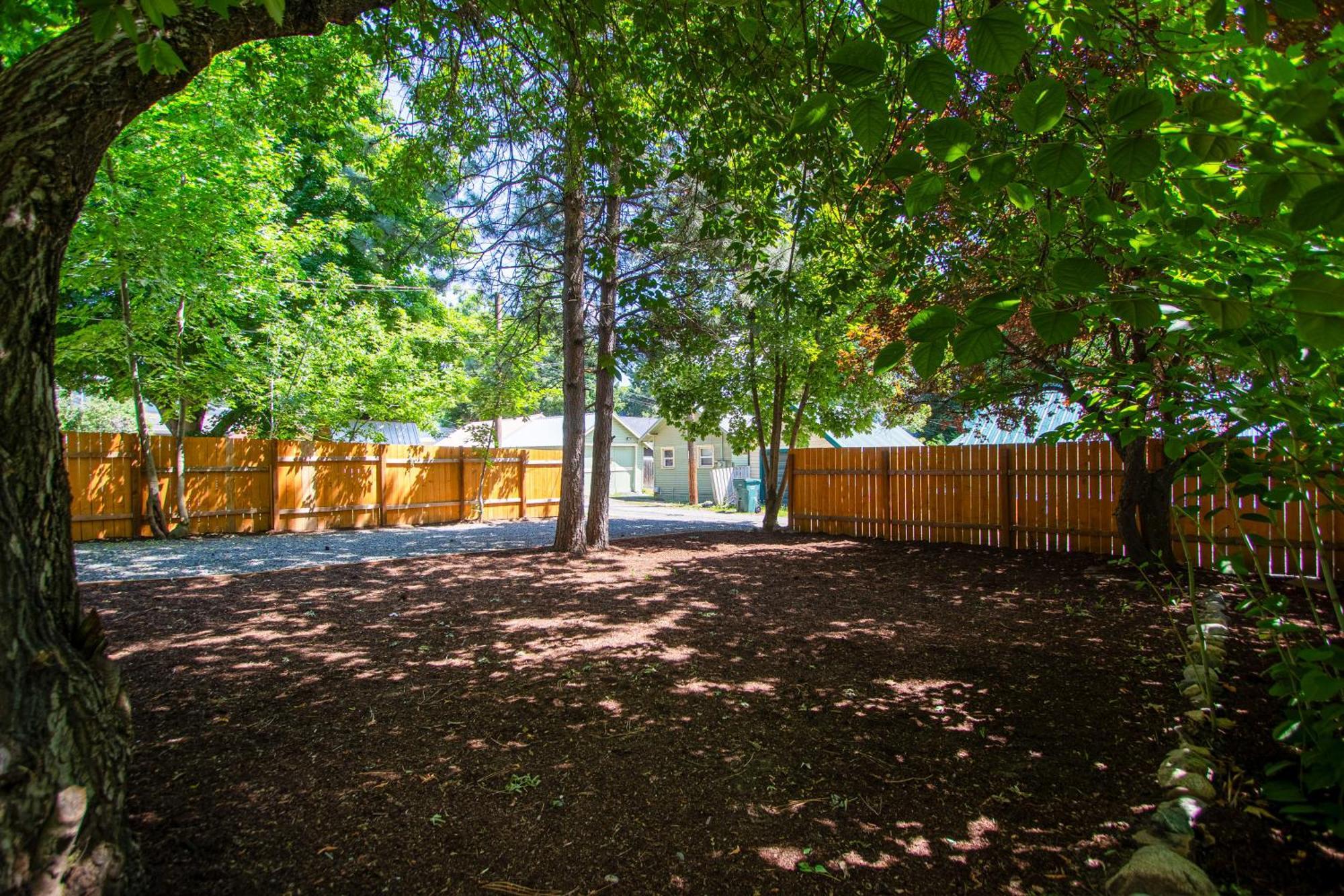 Lake City Charmer Coeur d'Alene Exterior photo